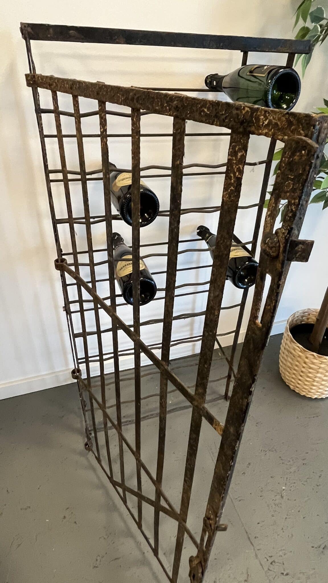 Flot Gammel Vinreol med Låge - Billede 5